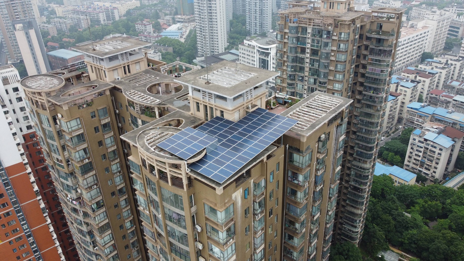 湖北威廉希尔williamhill绿色能源有限公司