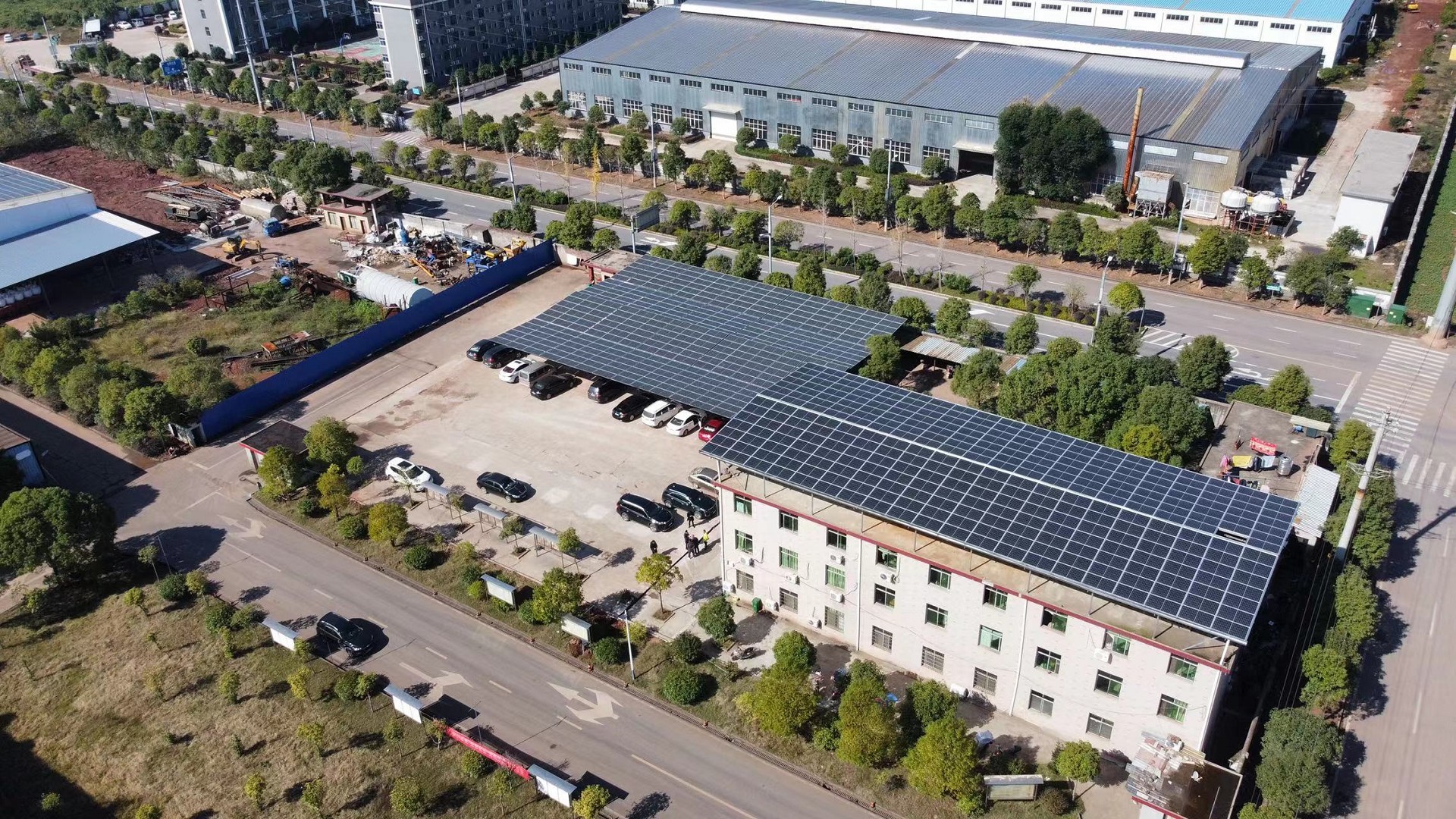 国家统计局：：：4月份，，，太阳能发电增速加速，，，增添24.9%