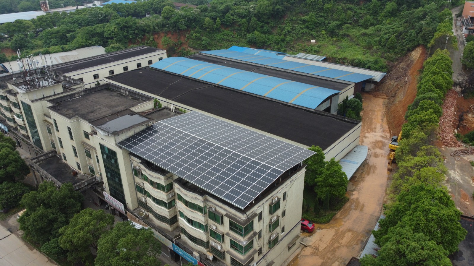 国家发改委：推动电力体制刷新 绿电生意成交电量已超200亿千瓦时